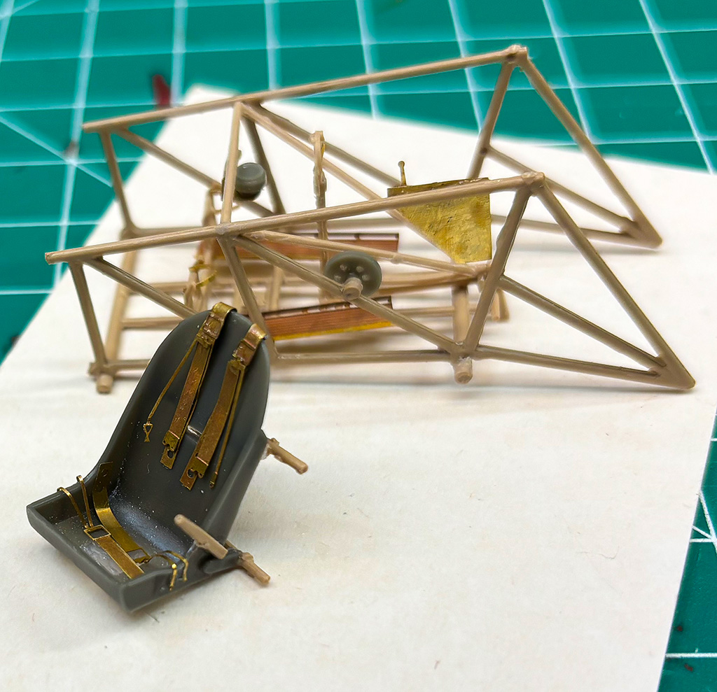 1/32 HAWKER HURRICANE